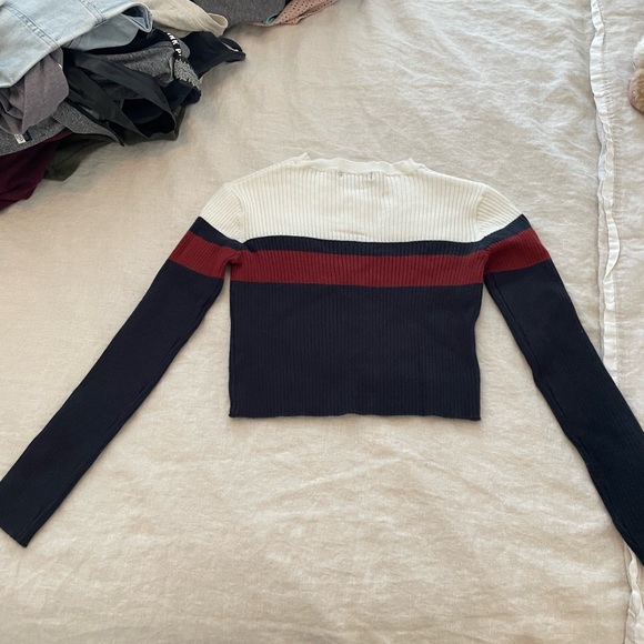 Stretchy crop sweater top - Picture 4 of 5